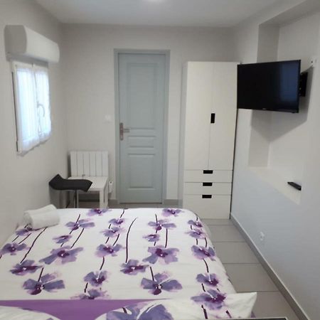 Studio Climatise Avignon Bagian luar foto