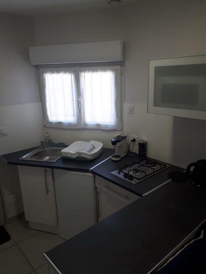 Studio Climatise Avignon Bagian luar foto